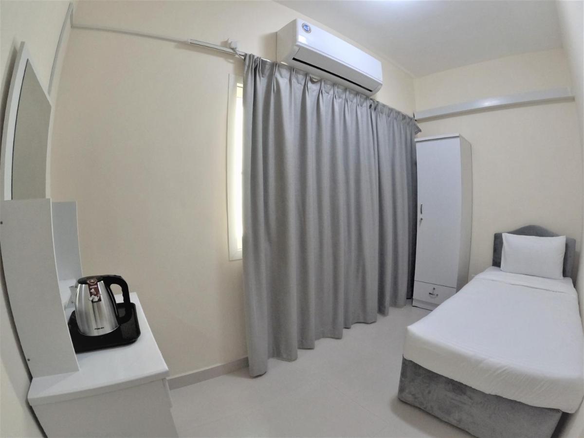 Hor Al Anz Star Residence - Home Stay Дубай Экстерьер фото